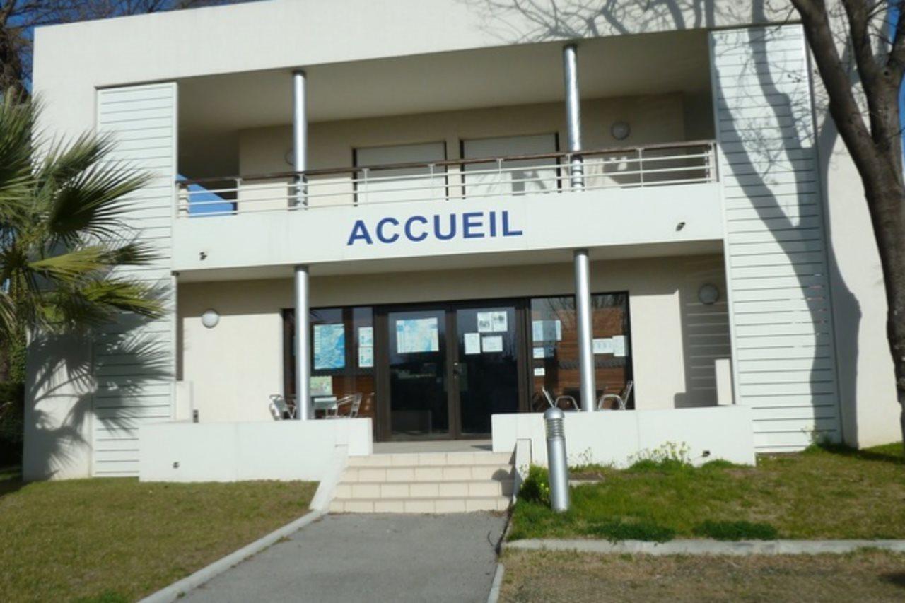Vacanceole - Residence Carre Marine Mandelieu Zewnętrze zdjęcie