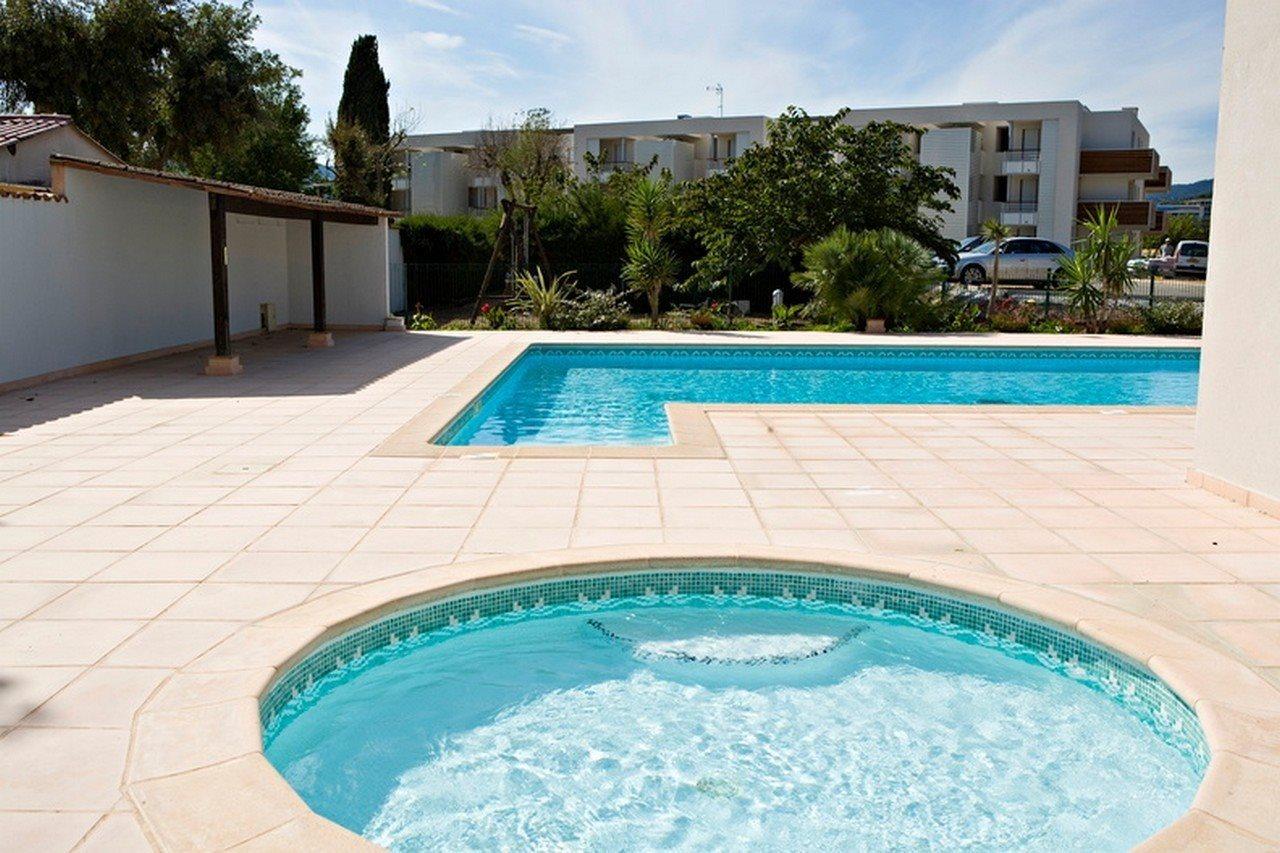 Vacanceole - Residence Carre Marine Mandelieu Zewnętrze zdjęcie