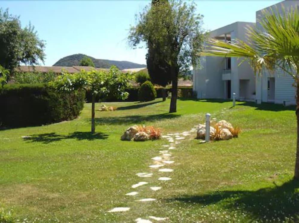 Vacanceole - Residence Carre Marine Mandelieu Zewnętrze zdjęcie